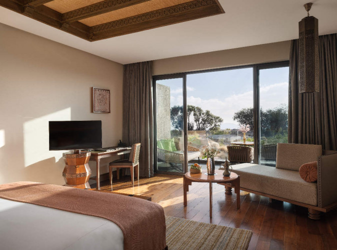 0020_PremierRoom_Anantara_Al_Jabal_Al_Akhdar_Resort_Oman_Schoene Aussichten Touristik